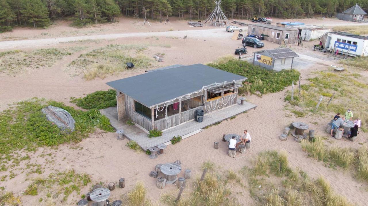 Campingplatz Paradise Surf Bugalow Small *
